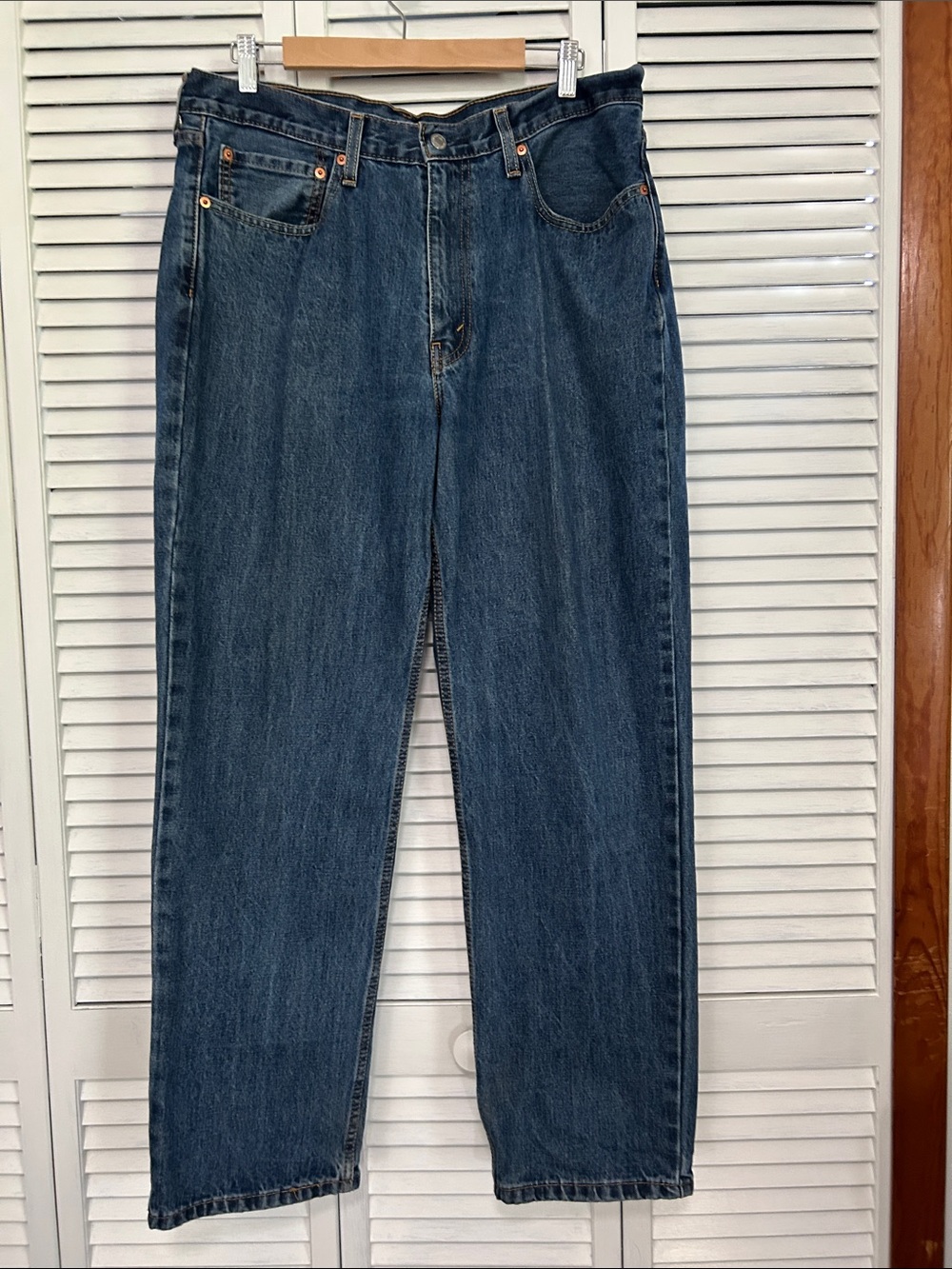 Levi's Men's 550 Relaxed Fit Jeans - Blue with Tan Patch Red Tab Size W36 L32
